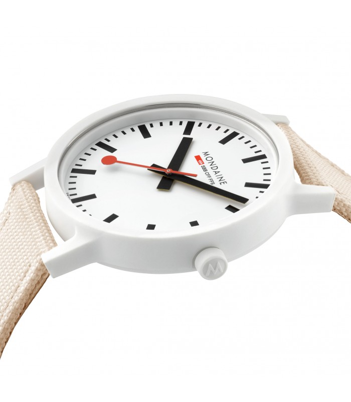 Mondaine Essence White