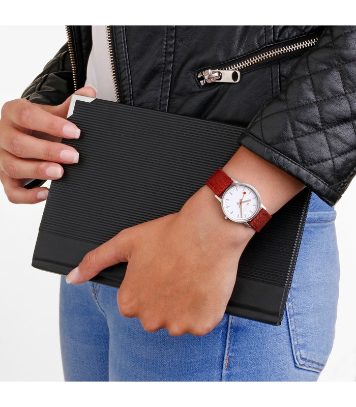 Mondaine Classic Bordeaux