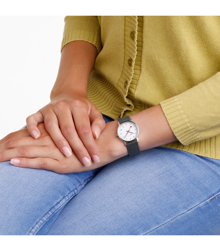 Mondaine Classic Verde