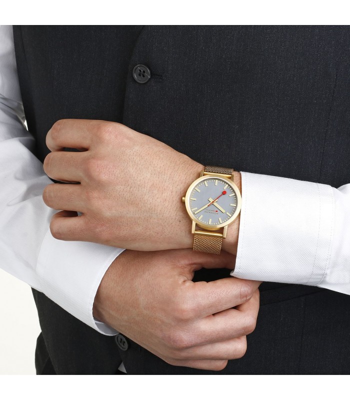 Mondaine Classic Grigio