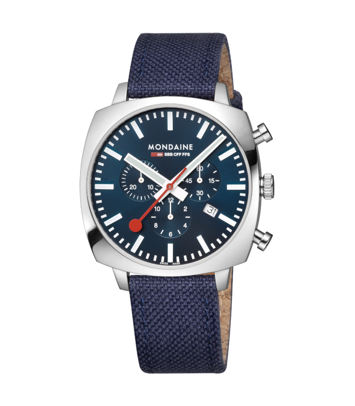 Mondaine Grand Cushion, il nuovo cronografo dallo stile retrò con quadrante blu.