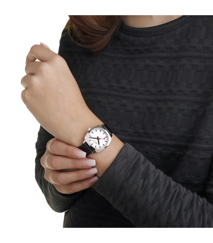 Mondaine Petite Cushion Nero