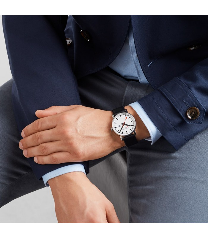 Mondaine Evo2 Big Date 40 mm