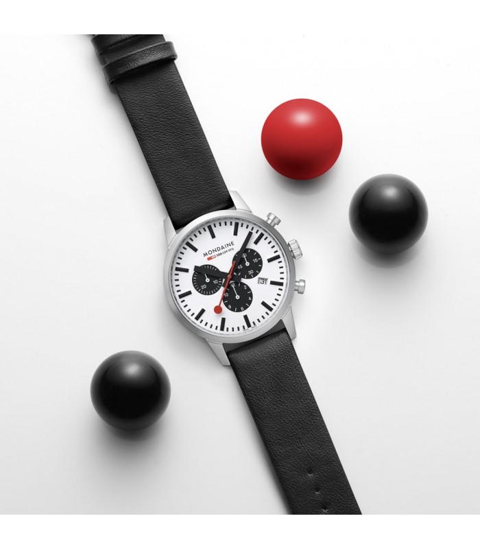 Orologio Mondaine Neo Cronografo Panda quadrante bianco contatori neri