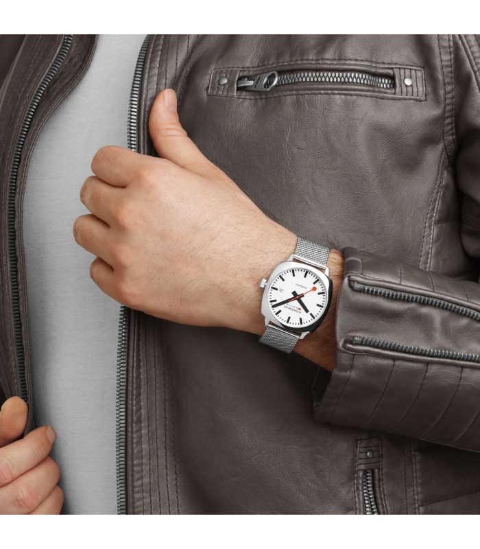 Mondaine Automatic Cushion