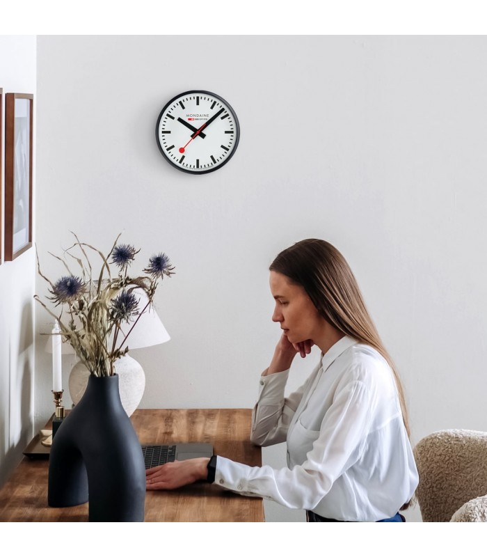 Mondaine Wall Clock - Orologio da parete nero 25 cm